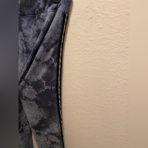 Johnny Was Calme Aydan Blue Tie Dye Joggers With Gold Trim Size M - Picture 12 of 12
